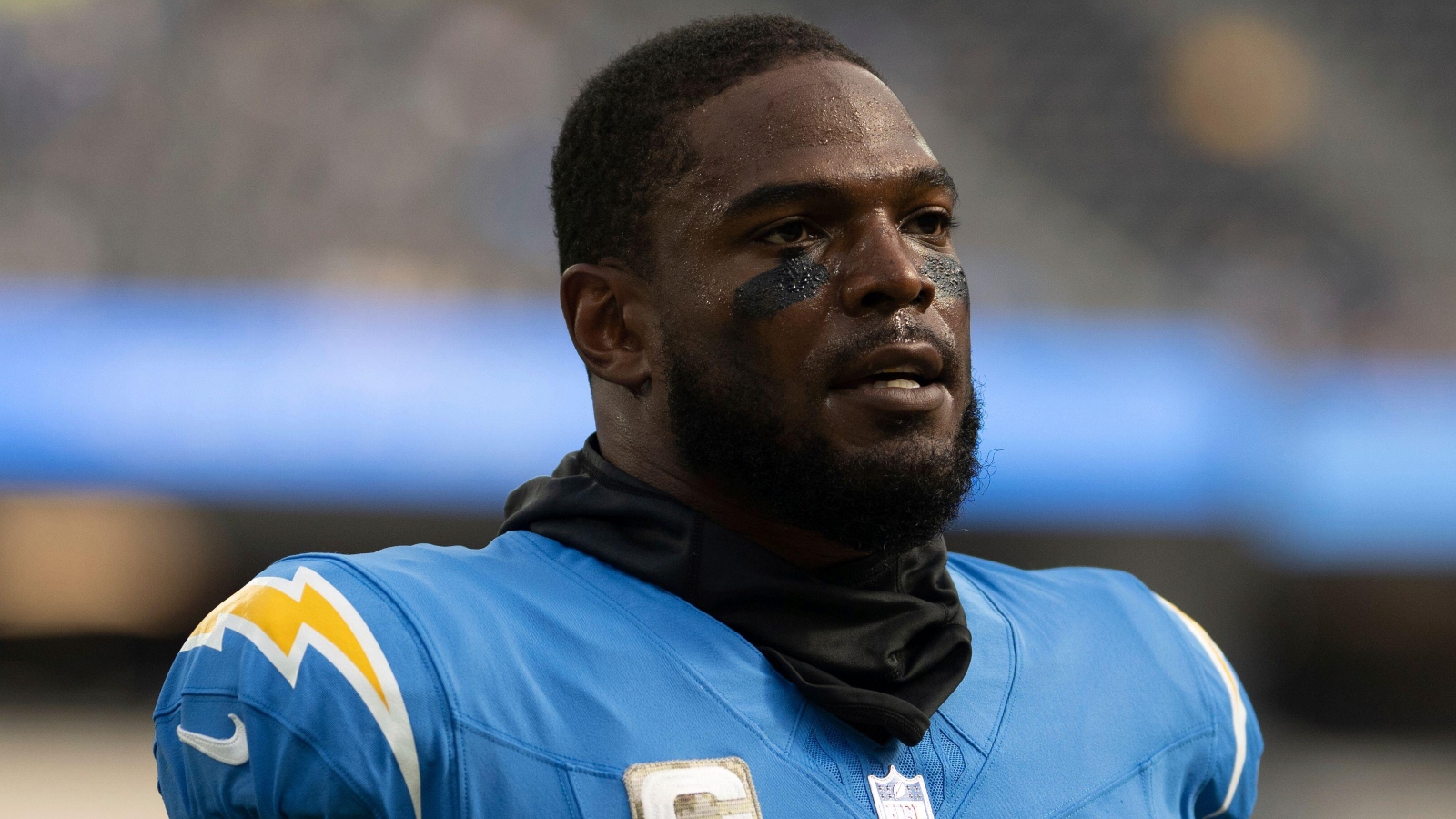 LOS ANGELES CHARGERS LINEBACK DENZEL PERRYMAN ARRESTED ON WEAPONS VIOLATIONS CHARGES