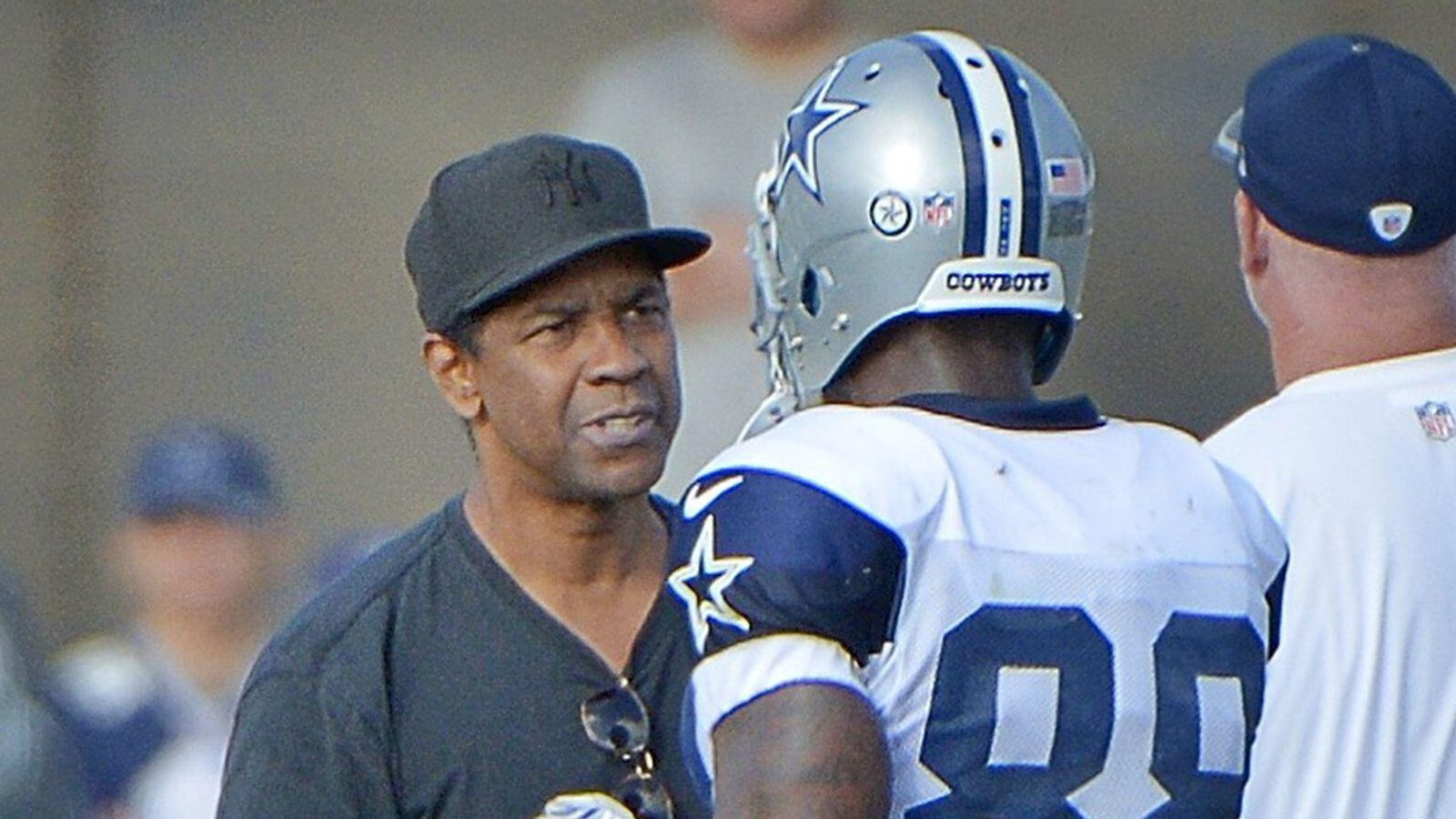 DENZEL WASHINGTON SLAMS DALLAS COWBOYS OWNER JERRY JONES