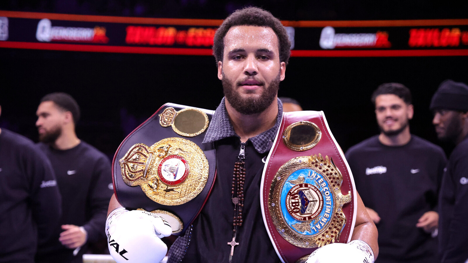 UNBEATEN HEAVYWEIGHT AVOIDED BY TYSON FURY KNOCKS OUT DILLIAN WHYTE IN FIRST ROUND