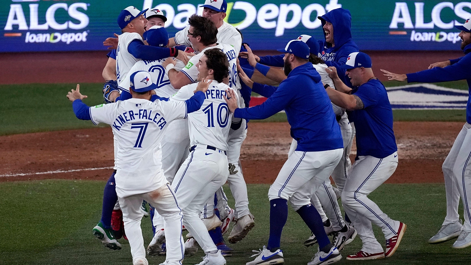 LONGEST WORLD SERIES TITLE DROUGHTS: WHERE THE TORONTO BLUE JAYS RANK IN 2025