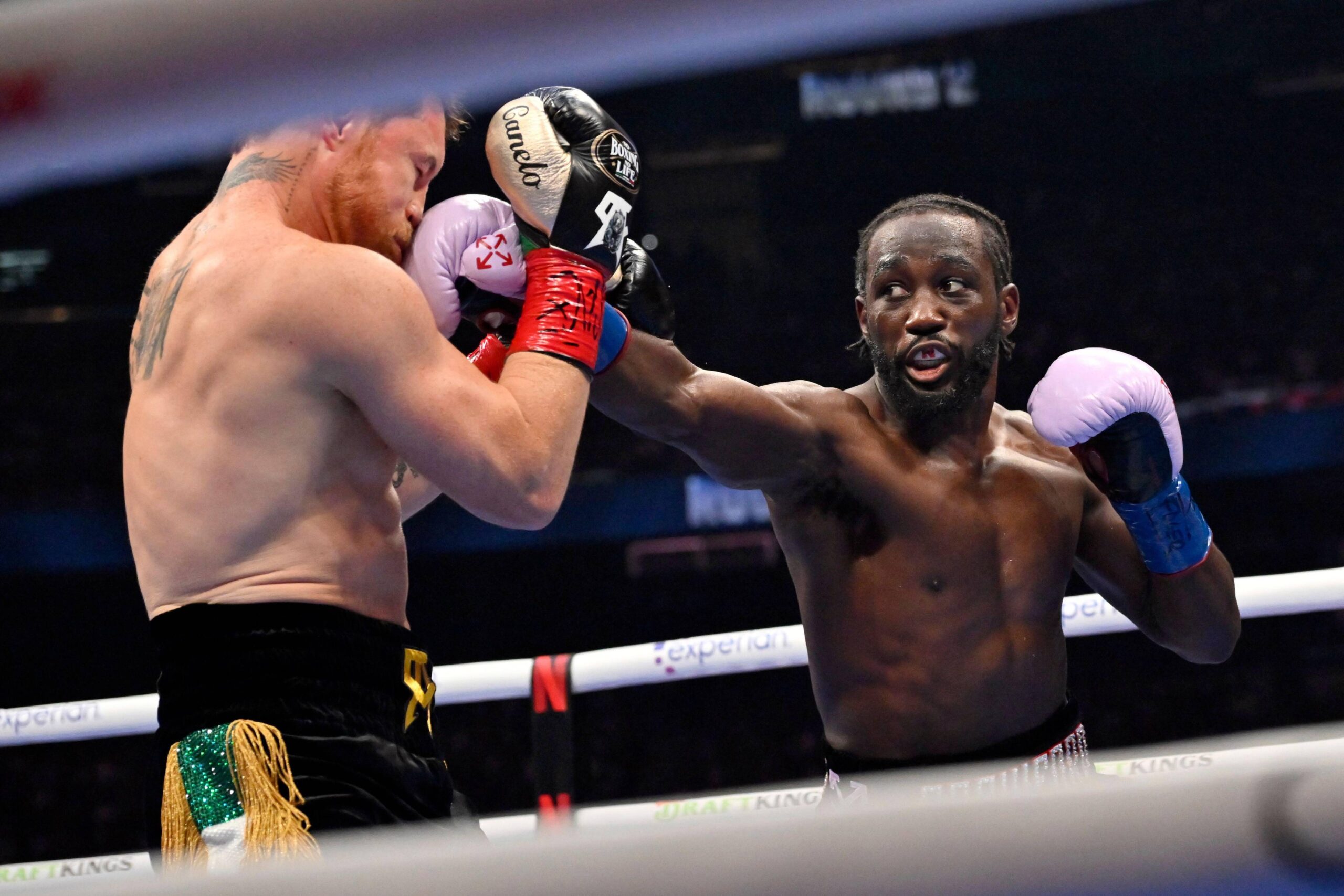 TERENCE CRAWFORD RETIRES UNBEATEN AFTER WALKING AWAY ON HIS OWN TERMS