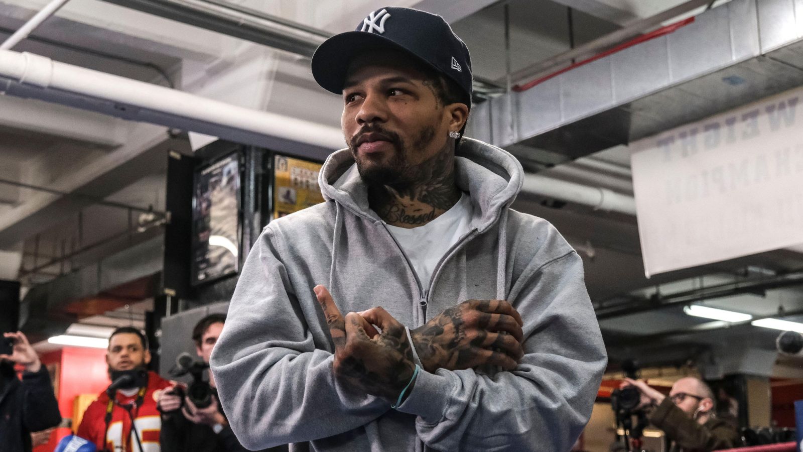 MIAMI POLICE ISSUE ARREST WARRANT FOR GERVONTA DAVIS OVER VIOLENCE INCIDENT