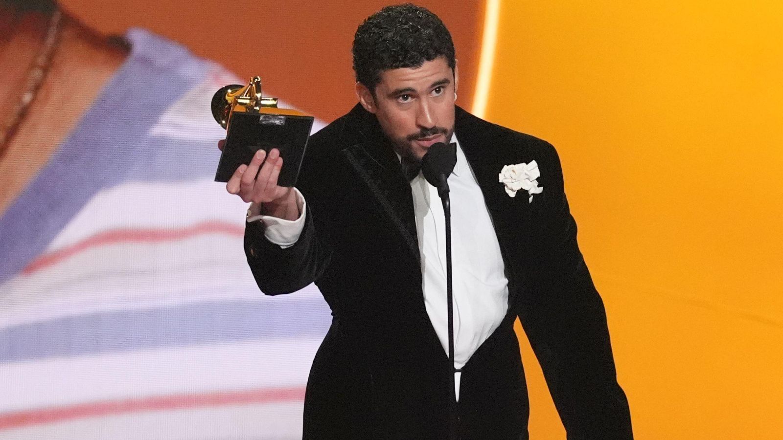 ROGER GOODELL BACKS BAD BUNNY FOR SUPER BOWL HALFTIME SHOW AFTER GRAMMYS ICE PROTEST